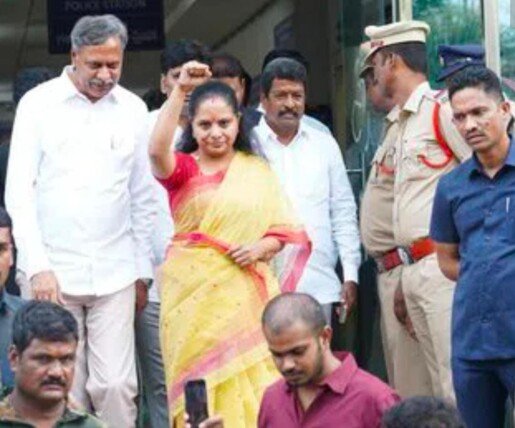 ప్రజలు ప్రభుత్వంపై తిరగబడే రోజు వస్తుంది