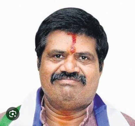 Weaving and activists have no respect