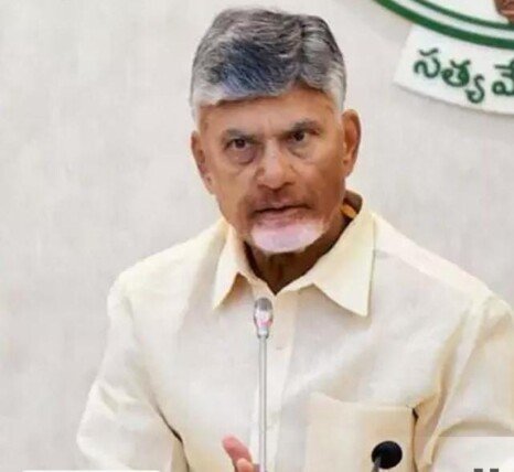 Chandrababu's praise for Telugu Writers' Congress