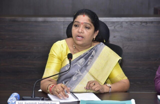 అంగన్వాడీలకు రూ.52.68 కోట్లు విడుదల