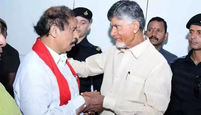 సీపీఐ నేత రామకృష్ణ సీఎం చంద్రబాబుకు లేఖ