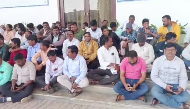 ప్రజా పాలనపై డీఎస్సీ అభ్యర్థుల ఆందోళన