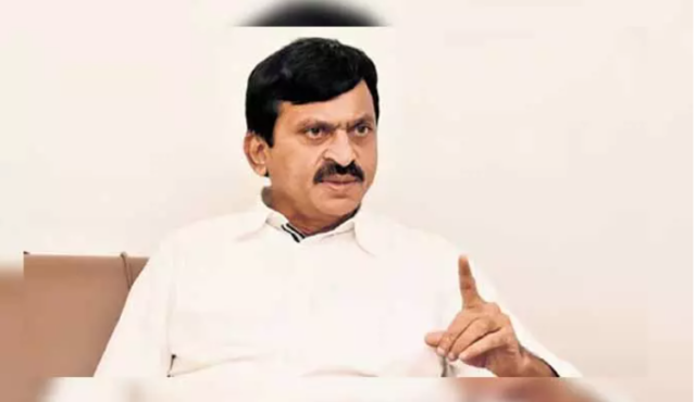 రిజిస్ట్రేషన్ శాఖ అవినీతి: మంత్రి పొంగులేటి సీరియస్ వార్నింగ్