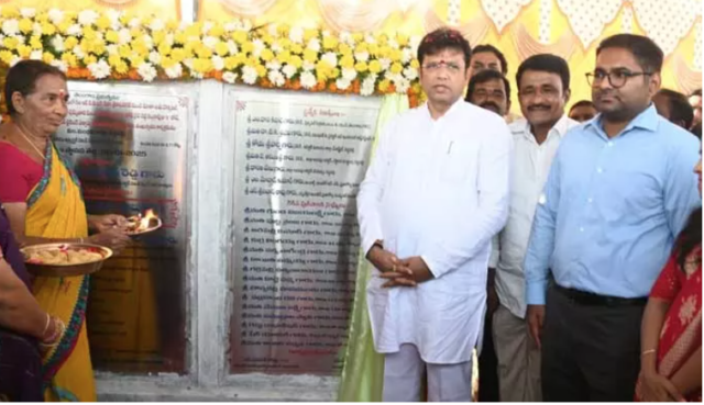 రైతాంగానికి ఉపశమనం అందిస్తున్న ప్రభుత్వం: మంత్రి శ్రీధర్ బాబు