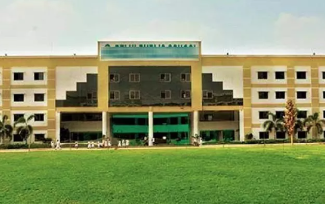 Bomb threat at school