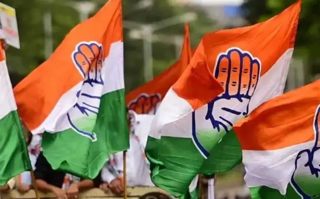 Congress Manifesto released at the time of Delhi Assembly Elections