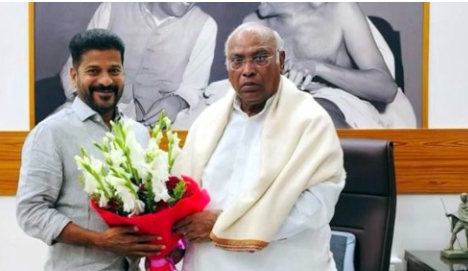 CM Revanth met with Mallikarjuna Kharge