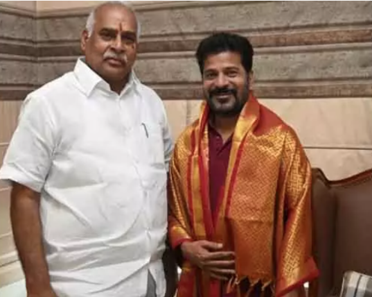 కాంగ్రెస్‌కు షాక్.. మాజీ ఎమ్మెల్యే రాజీనామా