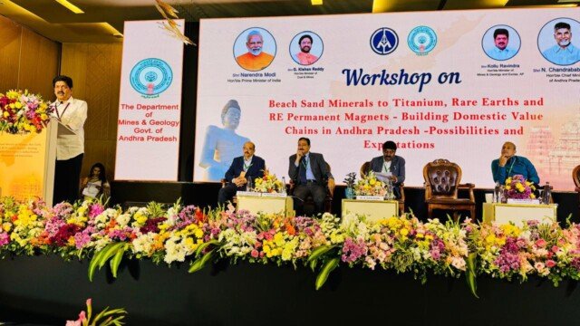 బీచ్ సాండ్ ఖనిజాలపై రాష్ట్ర ప్రభుత్వం ప్రత్యేక దృష్టి