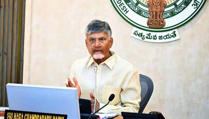 శ్రీకాకుళం డయేరియా, రాజమండ్రి పాల ఘటనలపై సీఎం చంద్రబాబు సమీక్ష‍.