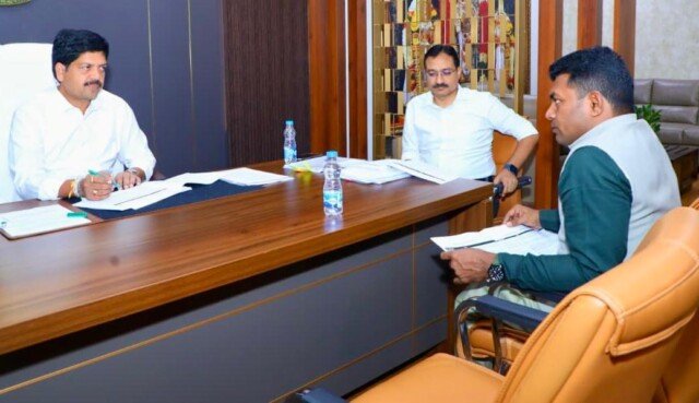 అక్రమ మద్యం రహిత రాష్ట్రంగా ఘనత సాధించిన ఏపీ : ‌ మంత్రి రవీంద్ర