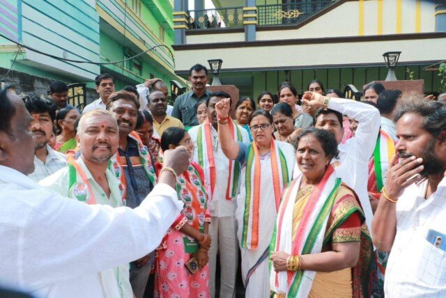 కాంగ్రెస్ పార్టీ చేసిన అభివృద్ధి,అభ్యర్థులను గెలిపిస్తుంది: పద్మావతి రెడ్డి