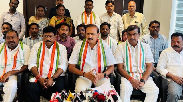 బీజేపీ ఇచ్చిన హామీలను అమలు చేయకపోతే ప్రజలు ఎక్కడికక్కడ నిలదీయాలి: సుడా చైర్మన్ కోమటిరెడ్డి నరేందర్ రెడ్డి ఫైర్.