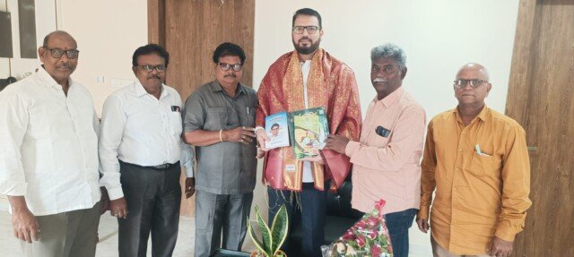 ఎంఎస్ బేగ్ ను కలిసిన నవ్యాంధ్ర రచయితల సంఘం నాయకులు.