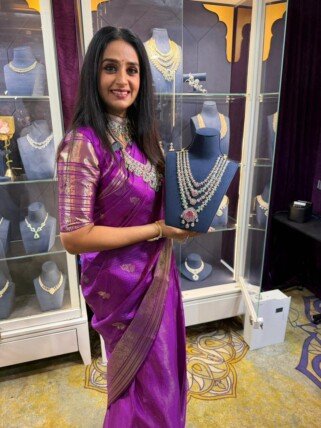 విజయవాడలో పీఎంజే జువెల్స్ గ్రాండ్ ఎగ్జిబిషన్: ప్రపంచంలోనే అతిపెద్ద జ్యువెలరీ ప్రదర్శన.