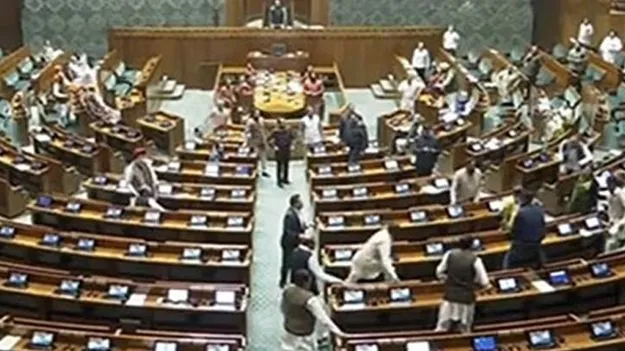 ఏపీ పునర్విభజన చట్ట సవరణ బిల్లు రేపు పార్లమెంట్ ముందుకు