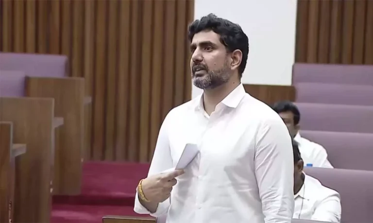 ‘తల్లికి వందనం’పై మంత్రి లోకేష్ క్లారిటీ.. అర్హులందరికీ సాయం అందిస్తాం