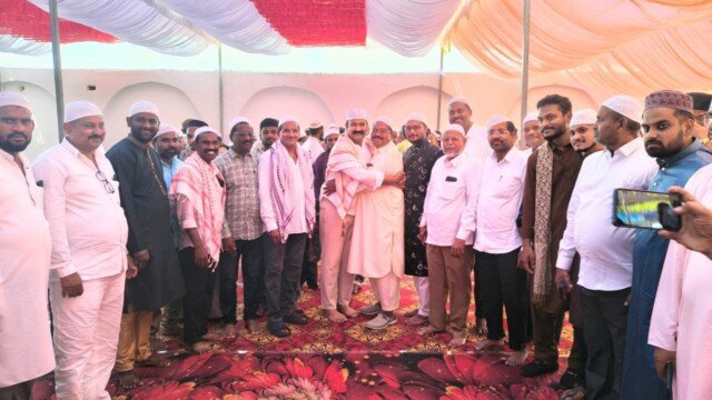 రంజాన్ శుభాకాంక్షలు తెలియజేసిన మాజీ ఎమ్మెల్యే.