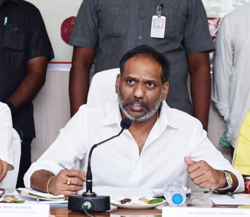 మార్కాపురం బస్సు ప్రమాద ఘటన పై ఇంధన శాఖ మంత్రి గొట్టిపాటి రవి కుమార్ దిగ్భ్రాంతి