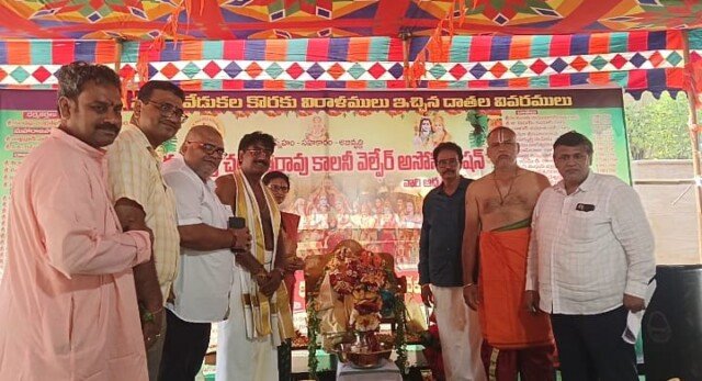 శ్రీరామనవమి పురస్కరించుకుని అజిత్ సింగ్ నగర్‌లో భారీ అన్నదాన కార్యక్రమం!