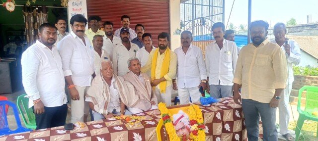 ఘనంగా తెలుగుదేశం పార్టీ 44 వ ఆవిర్భావ దినోత్సవం