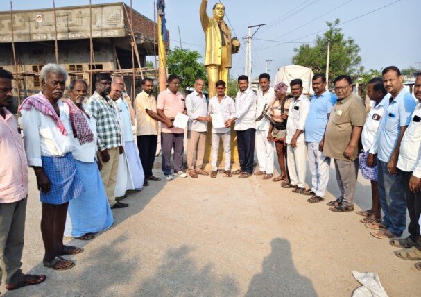 ముఖ్యమంత్రి సహాయ నిధి 60 వేల రూపాయలు ఆర్థిక సాయం