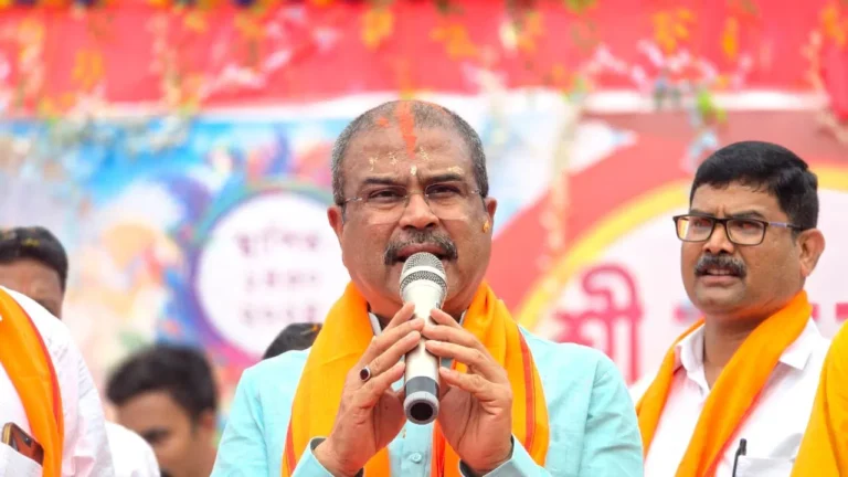 నందిగ్రామ్‌లో కమలం జోరు.. కార్యకర్తలకు ధర్మేంద్ర ప్రధాన్ దిశానిర్దేశం