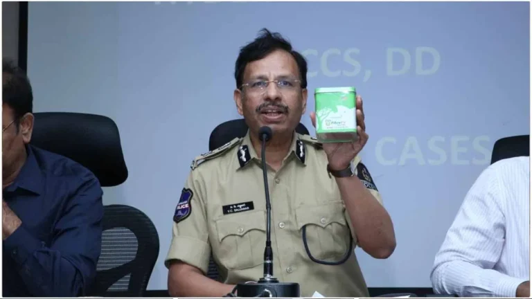 మళ్లీ మోసాలకు పాల్పడుతున్న క్యూనెట్.. పోలీసుల భారీ దాడులు