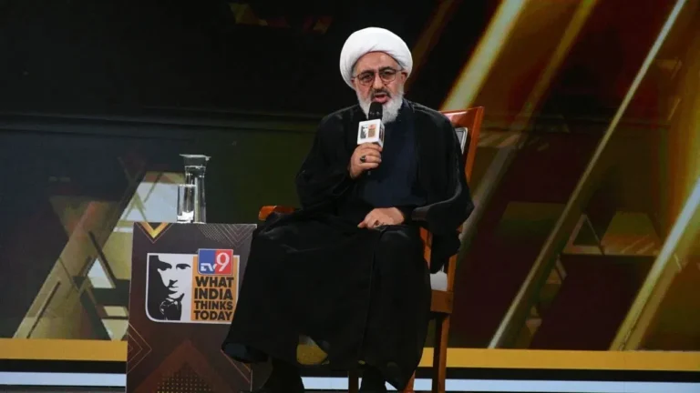 యుద్ధం ఆగాలంటే అమెరికా-ఇజ్రాయెల్ వెనక్కి తగ్గాలి: ఇరాన్ ప్రతినిధి