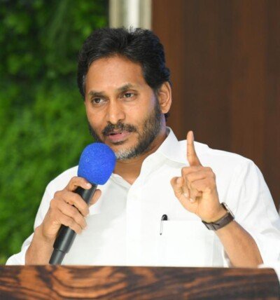 “మా హామీలు క్యాలెండర్ ప్రకారం అమలు చేశాం” – జగన్