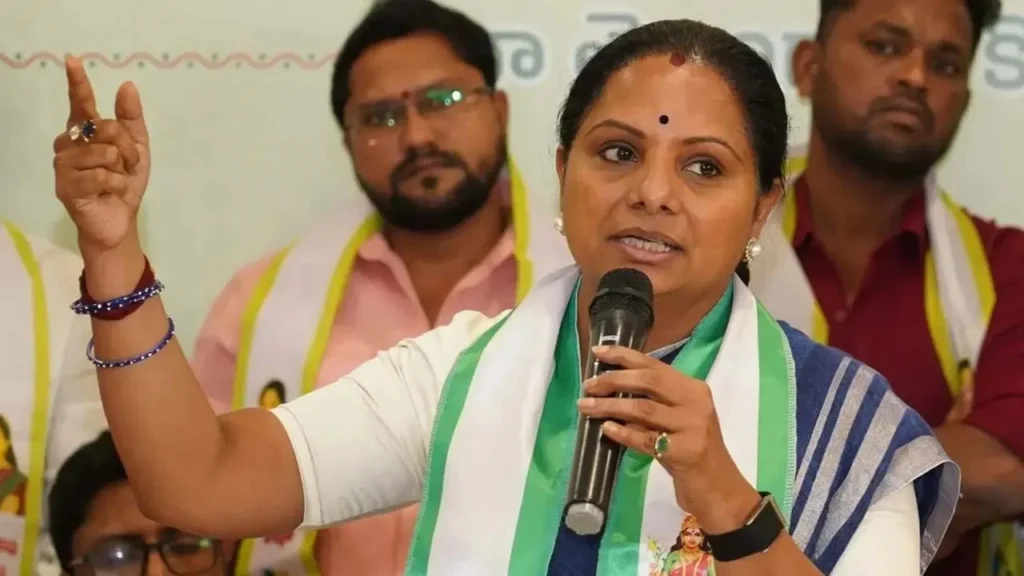 కవిత కల్వకుంట్ల సంచలన వ్యాఖ్యలు – త్వరలో కొత్త పార్టీ ప్రకటన