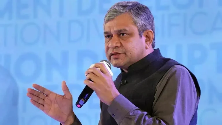 అమరావతి–హైదరాబాద్ బుల్లెట్ ట్రైన్ ప్రాజెక్టు త్వరలో ప్రారంభం: అశ్వినీ వైష్ణవ్