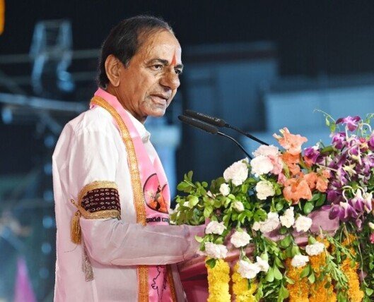 డీలిమిటేషన్‌పై కేసీఆర్ మౌనం.. రాజకీయాల్లో చర్చ