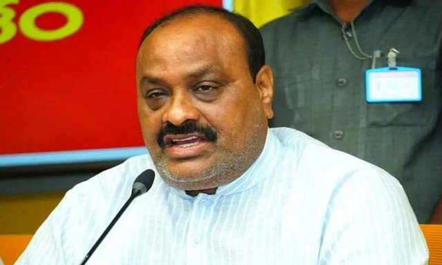 జగన్‌పై అచ్చెన్నాయుడు తీవ్ర విమర్శలు.. “శవ రాజకీయాలు చేస్తున్నార”ని ఆరోపణ