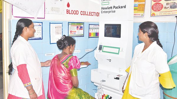 ప్రభుత్వ ఆసుపత్రుల్లో హెల్త్ ఏటీఎంలు.. వైద్య పరీక్షలకు వేగవంతమైన సేవలు