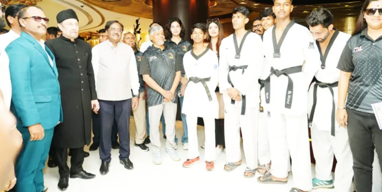 అదనపు పనికి సరైన వేతనం తప్పనిసరి: మంత్రి గడ్డం వివేక్