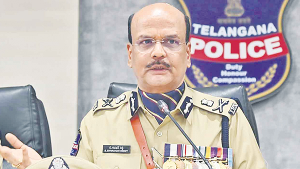 తెలంగాణ డీజీపీ శివధర్ రెడ్డి రిటైర్.. సేవలకు ఘన వీడ్కోలు