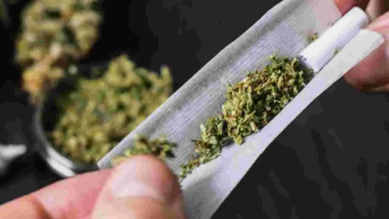 హైదరాబాద్‌లో దారుణం.. యువకుడిపై గంజాయి గ్యాంగ్ దాడి