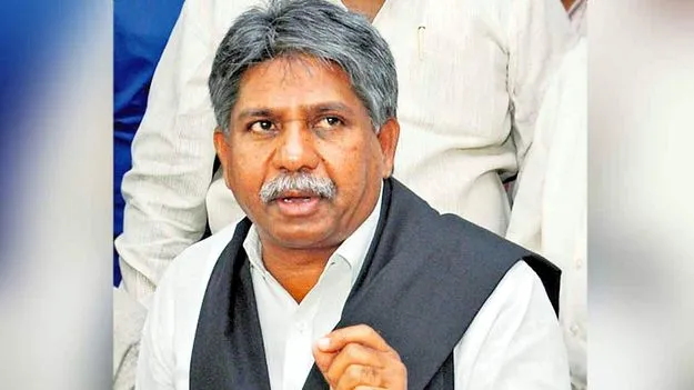 దేవాలయాల్లో అన్ని వర్గాలకు అవకాశం ఇవ్వాలి.. గర్భగుడి ప్రవేశంపై మంద కృష్ణ డిమాండ్