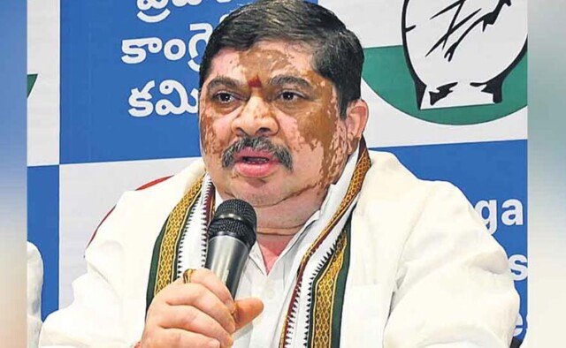 ఆర్టీసీ సమ్మె ఉద్రిక్తతల మధ్య పొన్నం ప్రభాకర్ స్పందన