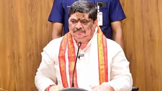 ఆర్టీసీ సమ్మెపై ఆలోచించండి: మంత్రి పొన్నం ప్రభాకర్ విజ్ఞప్తి