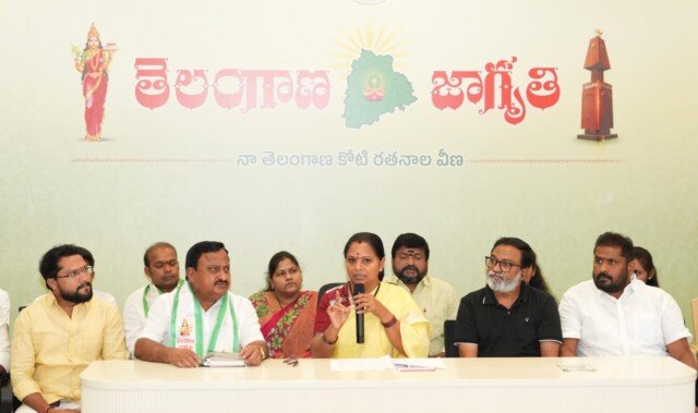 కవిత: “TRS పేరు ఫ్రీ, ఎవరైనా వాడుకోచ్చు”