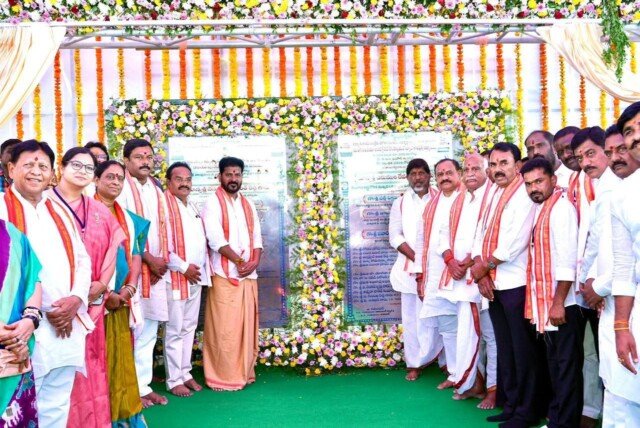 ఆదిలాబాద్‌లో అభివృద్ధి పథకాలకు సీఎం రేవంత్ రెడ్డి శ్రీకారం