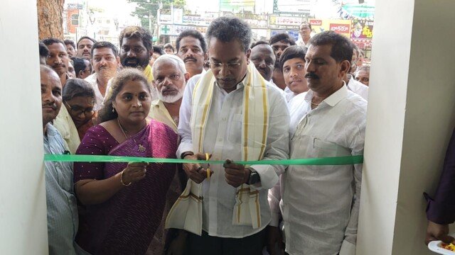 అన్నార్తుల ఆకలి తీర్చడానికే అన్న క్యాంటీన్లు.