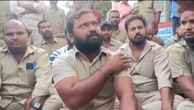 మంచిర్యాలలో ఆర్టీసీ కార్మికుల ఆందోళన