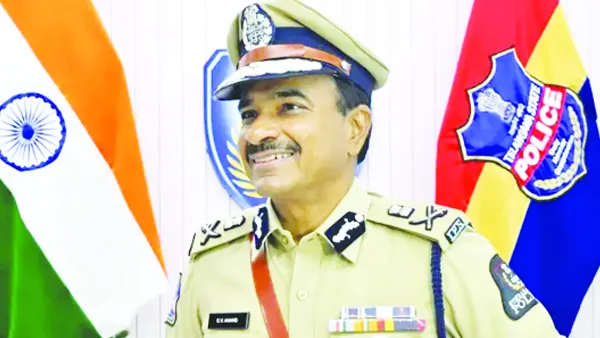 తెలంగాణ డీజీపీగా సీవీ ఆనంద్ పదవీ స్వీకారం