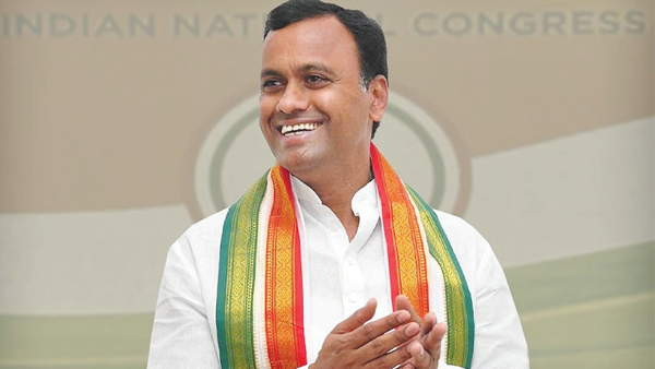 కొత్త పార్టీపై రాజగోపాల్ రెడ్డి సెటైర్లు… “పాన్ షాప్ పెట్టినంత సులభం”