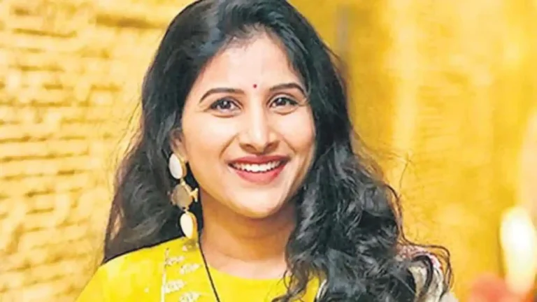 పంజాగుట్ట పోలీస్ స్టేషన్‌లో సింగర్ మంగ్లీపై ఫిర్యాదు నమోదు