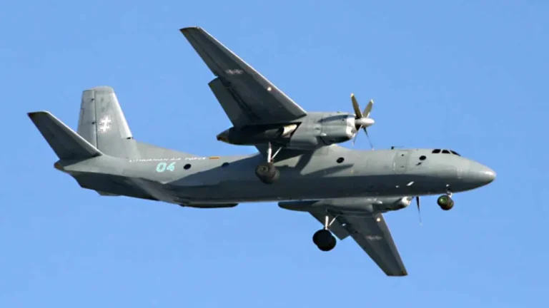 రష్యాలో ఘోర విమాన ప్రమాదం.. 29 మంది మృతి