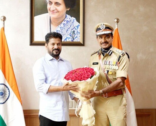 పోలీస్ శాఖలో భారీ నియామకాలు.. 19 వేల పోస్టుల భర్తీకి సిద్ధం